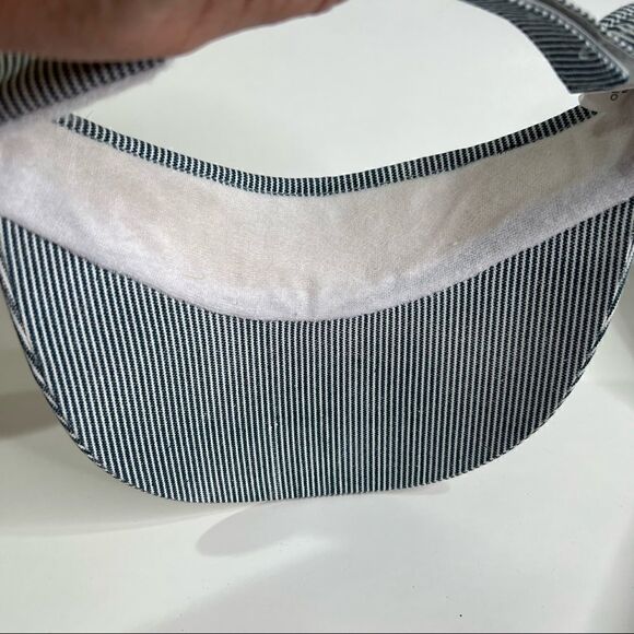 Blue Wave Merchandise Blue and White Stripe Reading Phillies Pepsi Visor - Picture 7 of 11